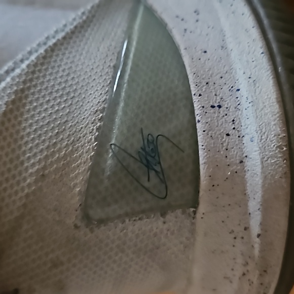 Under Armour Stephen Curry Shoes, size 11 - Picture 4 of 4